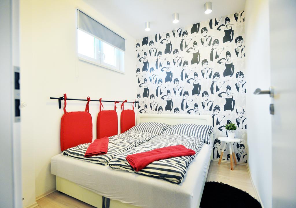 Enjoy Apartman Έγκερ Εξωτερικό φωτογραφία