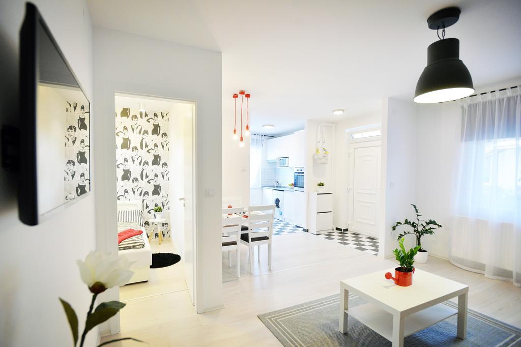 Enjoy Apartman Έγκερ Εξωτερικό φωτογραφία